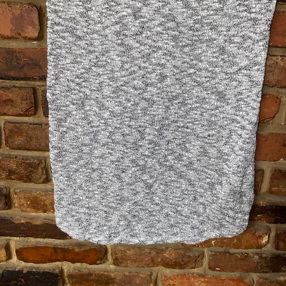 Maurices Gray knit Short Sleeve Mini Sweater Dress Women's Size XS - Picture 3 of 6
